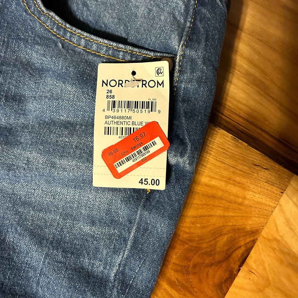 Jeans - Picture 3 of 8